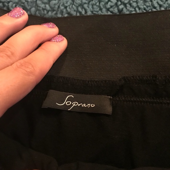 Multi Ruffle Mini Skirt - Picture 4 of 6